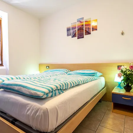 Le Terrazze Sul Lago - Ledro House Pieve Di Ledro Room photo