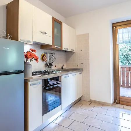 Le Terrazze Sul Lago - Ledro House Pieve Di Ledro Room photo