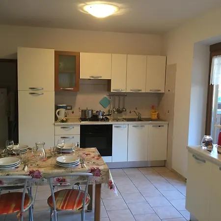 Le Terrazze Sul Lago - Ledro House Pieve Di Ledro Room photo